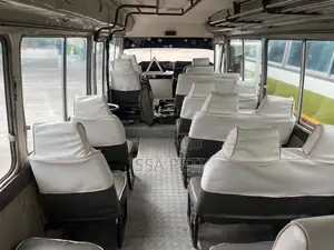 Toyota Coaster 1991 Red