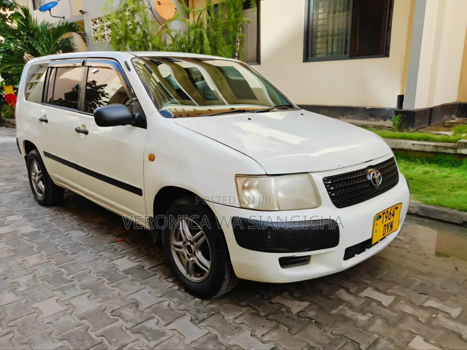 Toyota Probox 2004 White