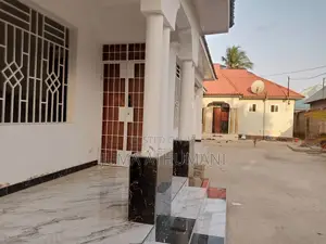 3bdrm Apartment in Tangasisi for sale