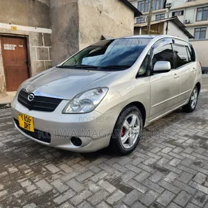 Toyota Corolla Spacio 2002 Silver