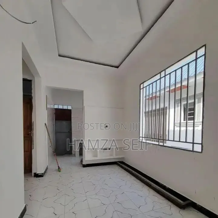 2bdrm House in Mikocheni for rent