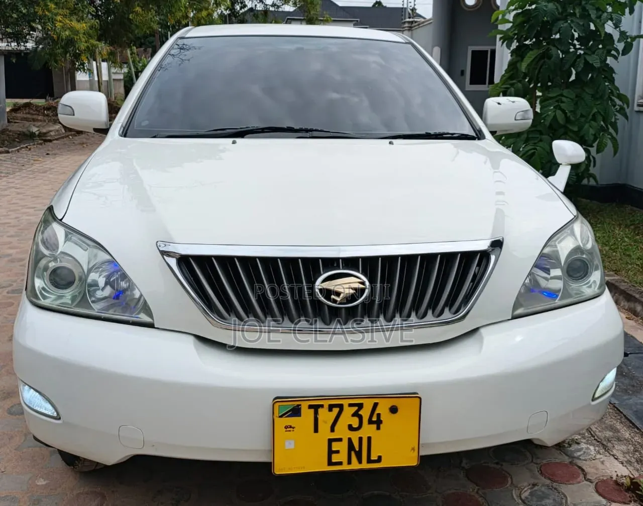 Toyota Harrier 2.4 4WD 2010 White
