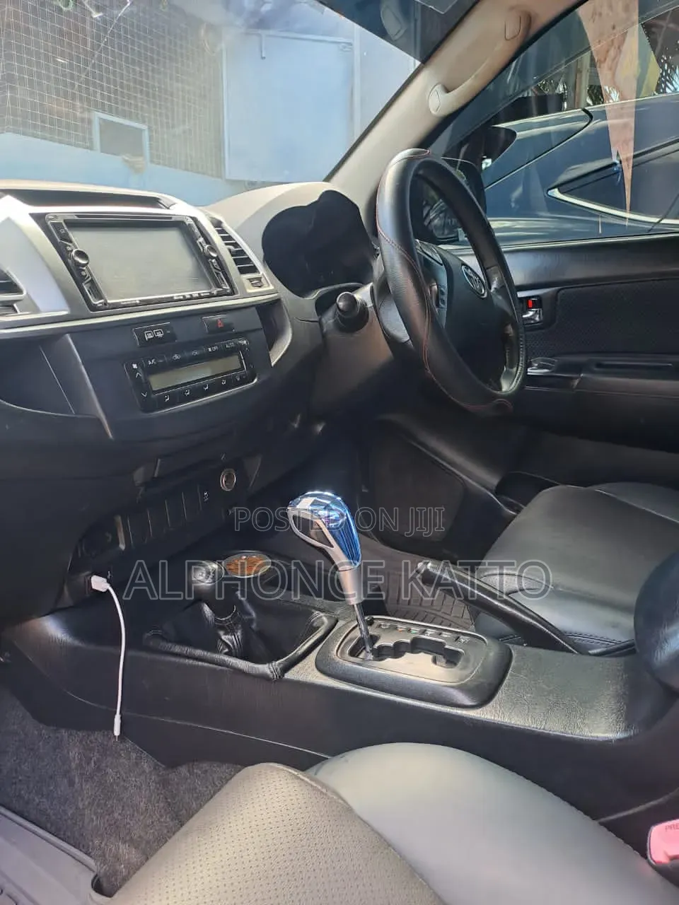 Toyota Hilux 2018 Gray