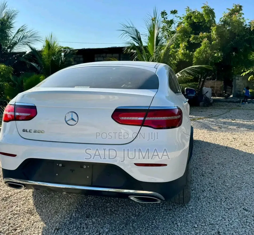 Mercedes-Benz GLC-Class 2017 White