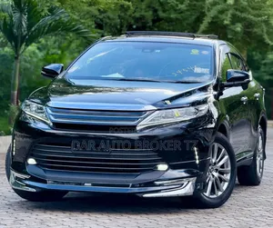 Toyota Harrier 2017 Black