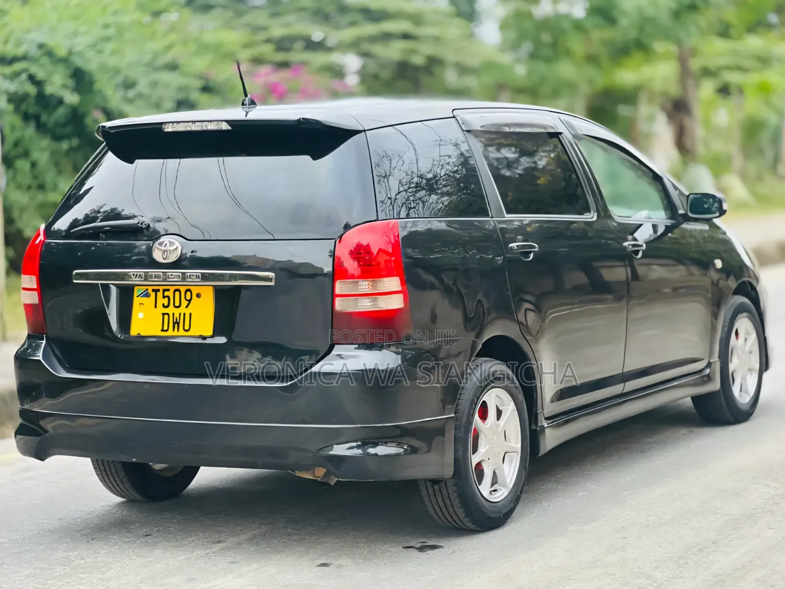 Toyota Wish 2005