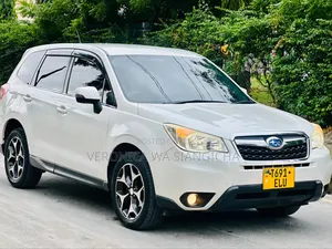Subaru Forester 2014 White