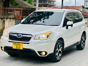 Subaru Forester 2014 White