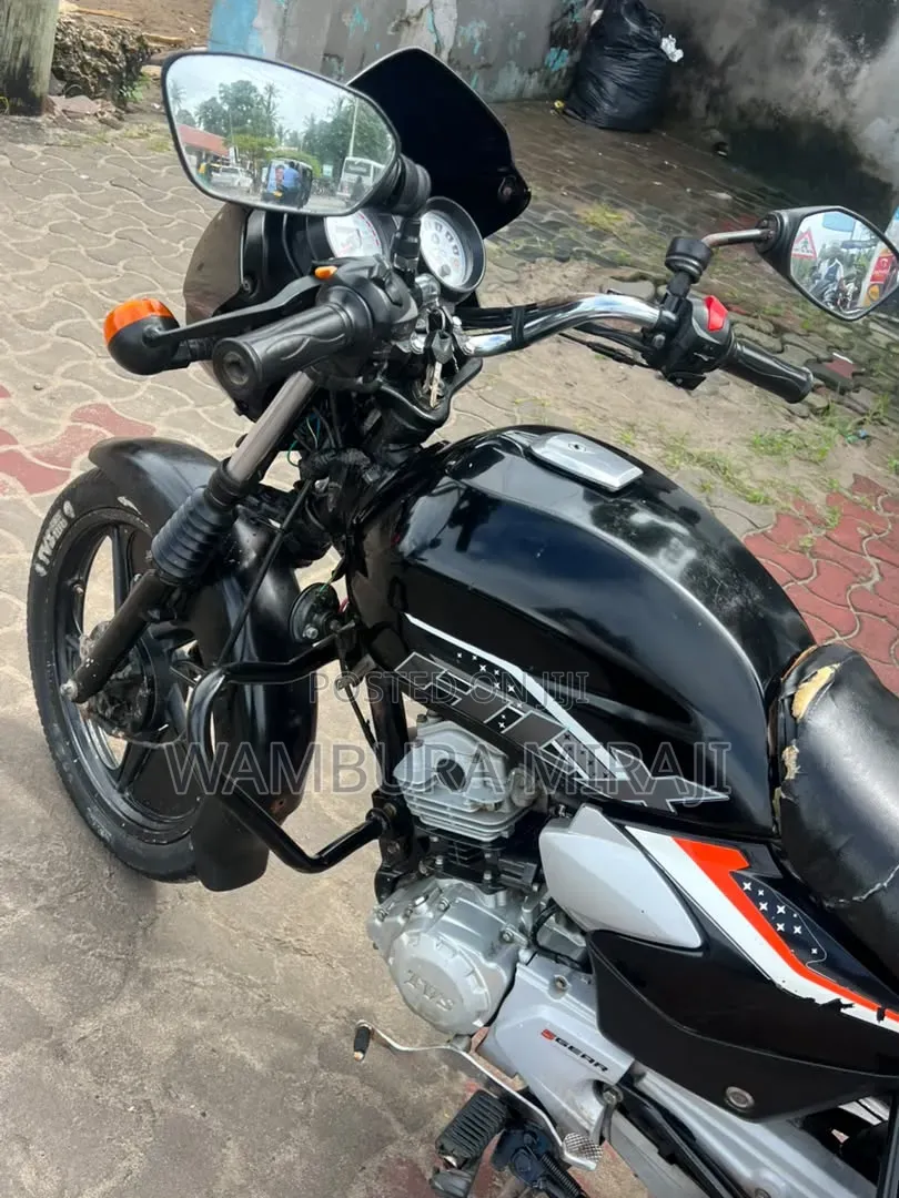 TVS HLX 125 2026 Black