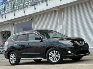 Nissan X-Trail 2.0 Petrol FWD 2014 Black