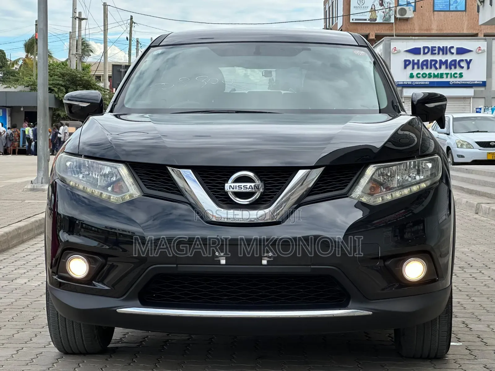Nissan X-Trail 2.0 Petrol FWD 2014 Black