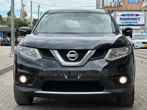 Nissan X-Trail 2.0 Petrol FWD 2014 Black