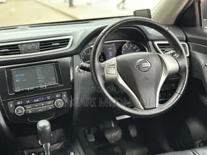 Nissan X-Trail 2.0 Petrol FWD 2014 Black