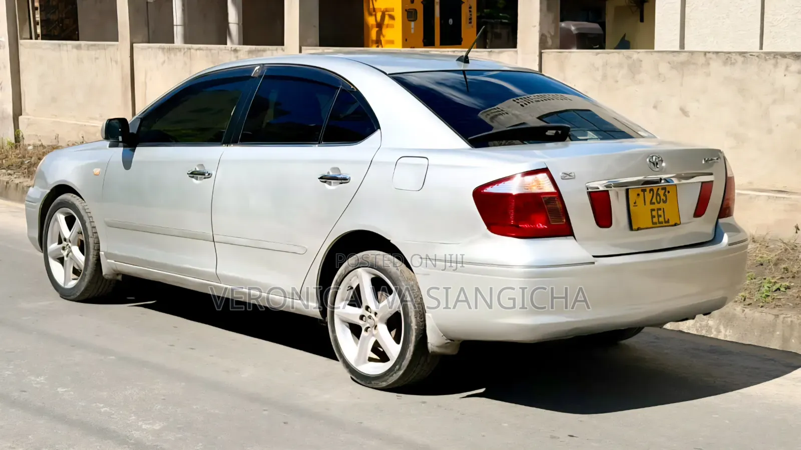 Toyota Premio 2005 Silver