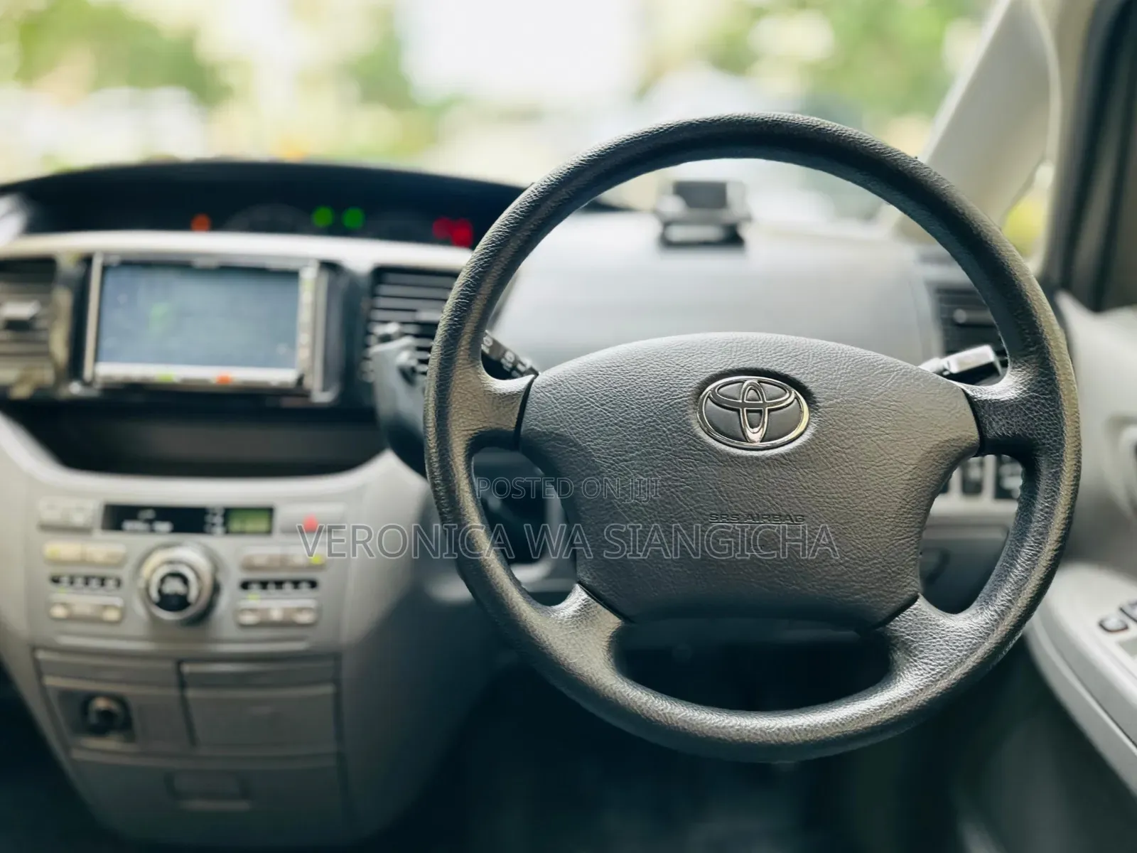 Toyota Noah 2008 Silver
