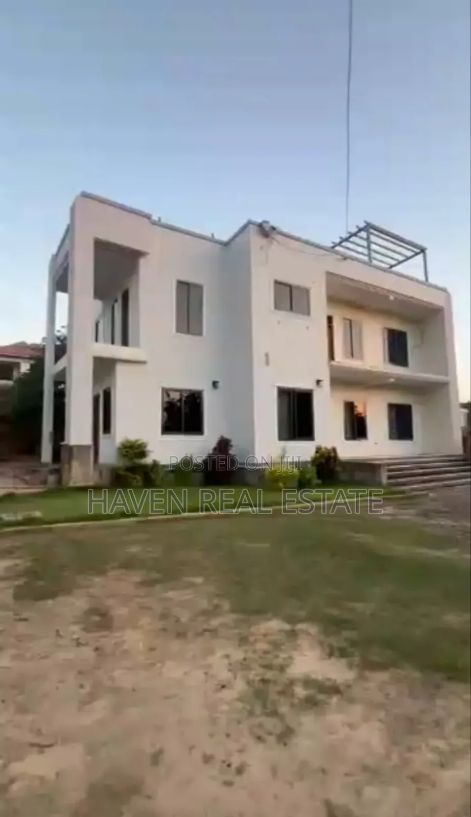 5bdrm House in Kinondoni for sale
