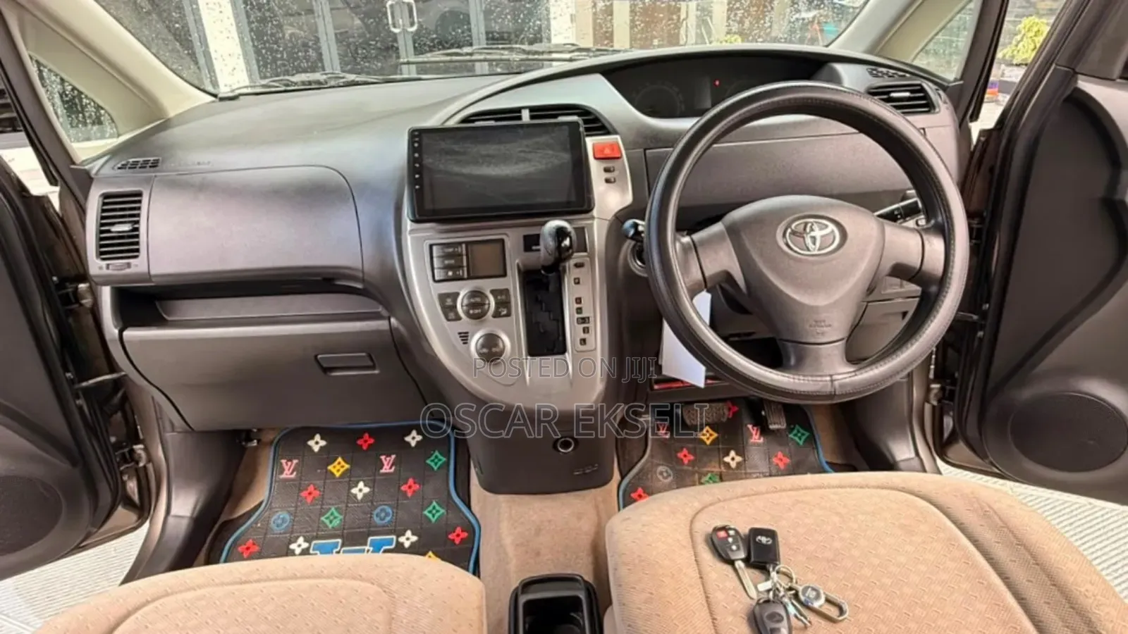 Toyota Ractis 2006 Gray