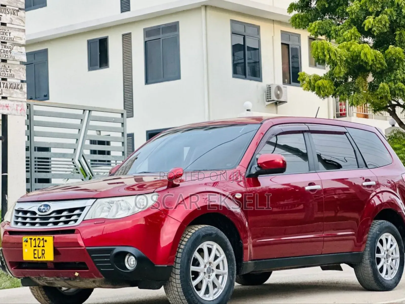 Subaru Forester 2010 Red