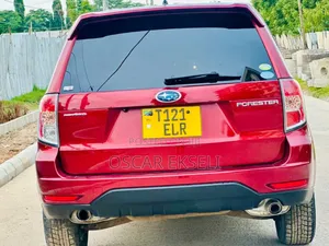 Subaru Forester 2010 Red