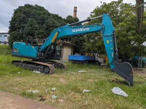 21.8t Medium Crawler Excavator - Sunward Brand ( 38.5t in Stock )