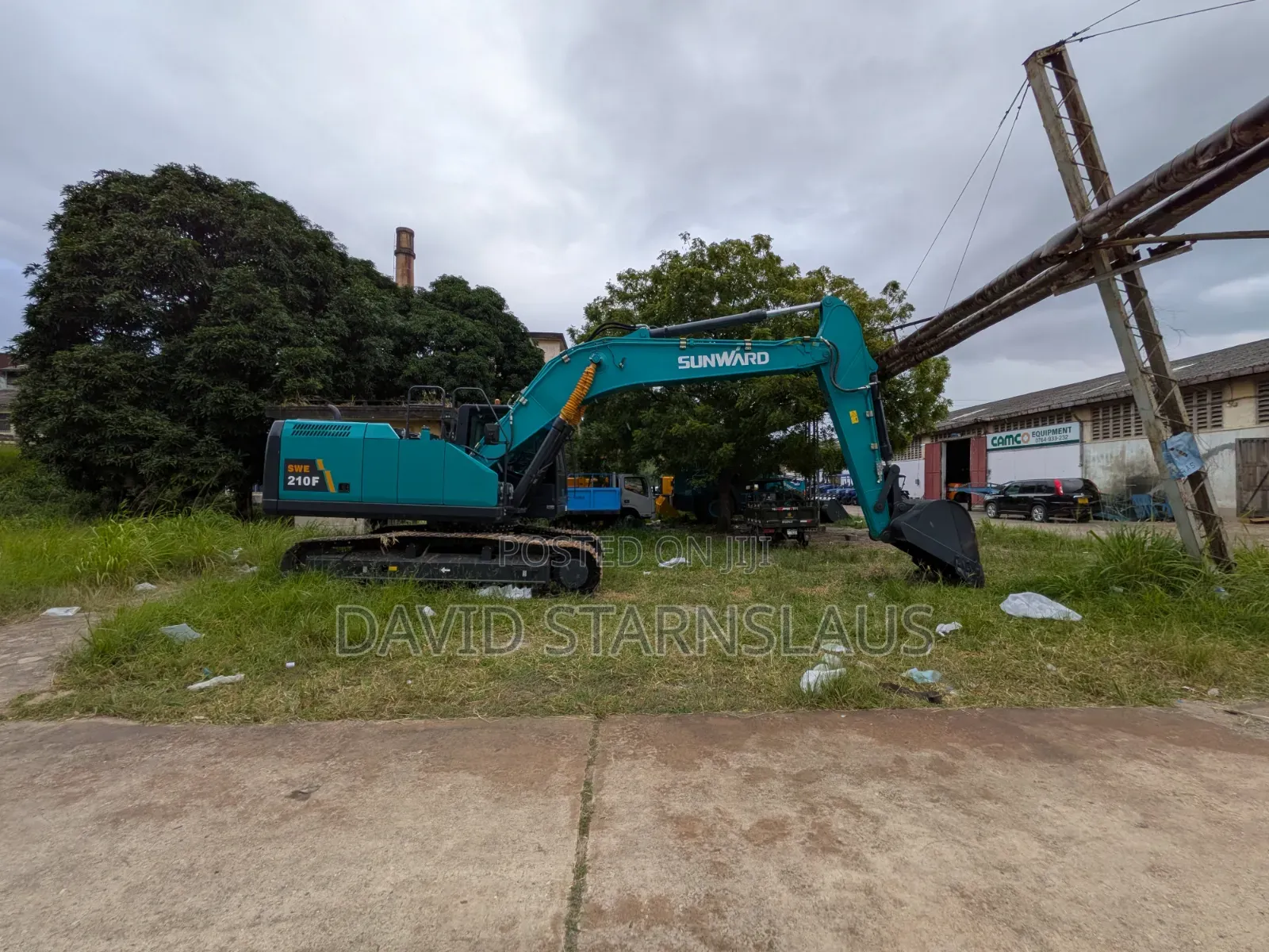 21.8t Medium Crawler Excavator - Sunward Brand ( 38.5t in Stock )