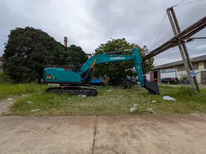 21.8t Medium Crawler Excavator - Sunward Brand ( 38.5t in Stock )