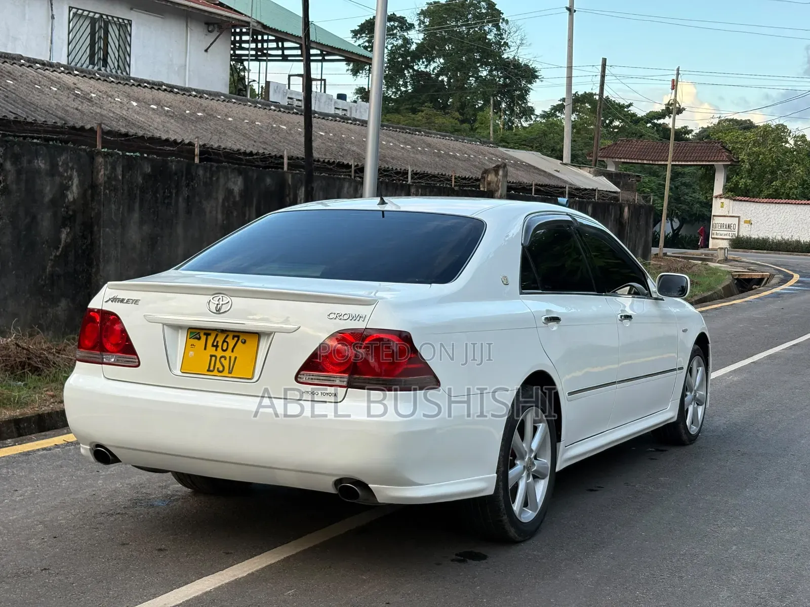 Toyota Crown 2012 White