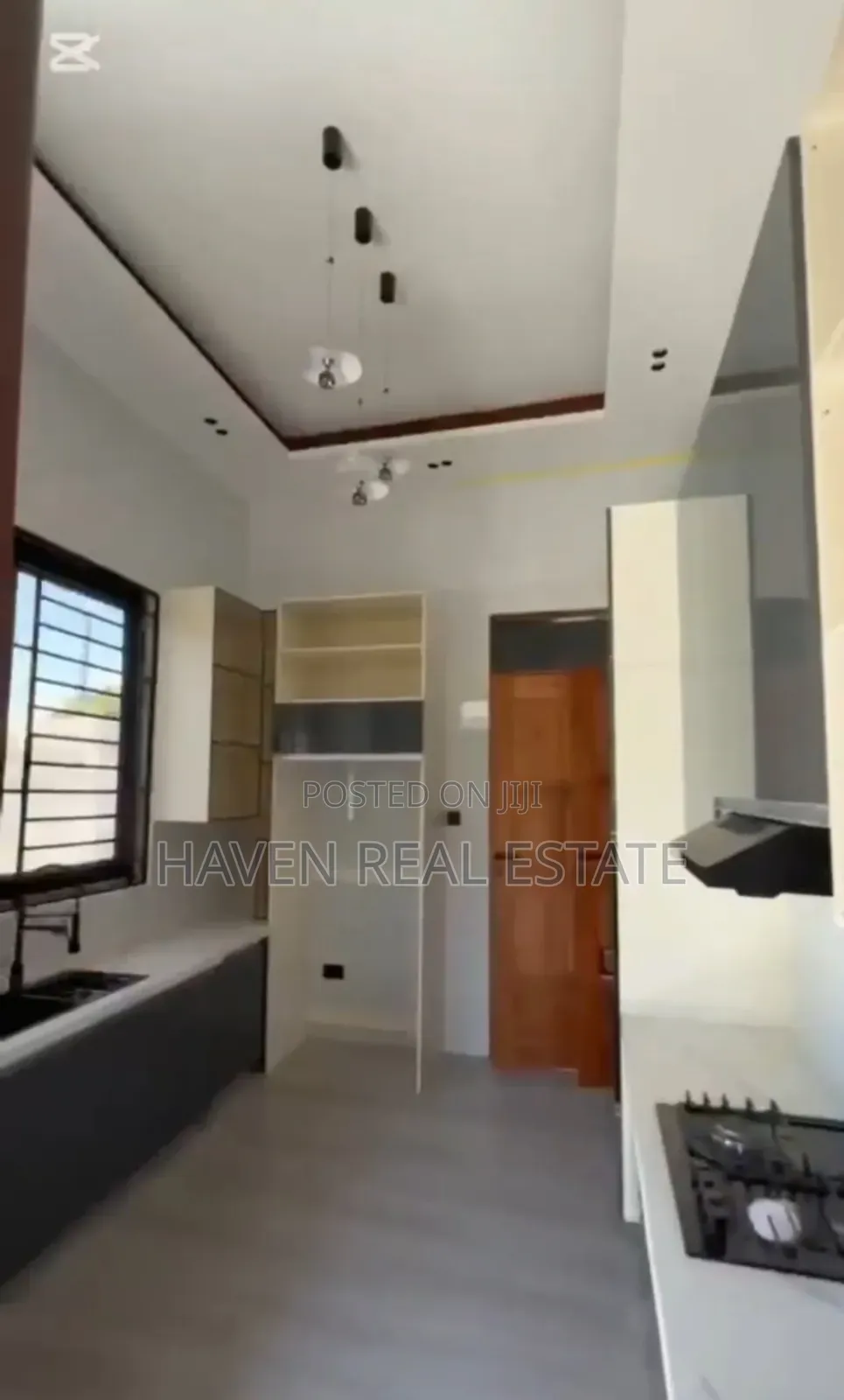 4bdrm House in Goba for sale
