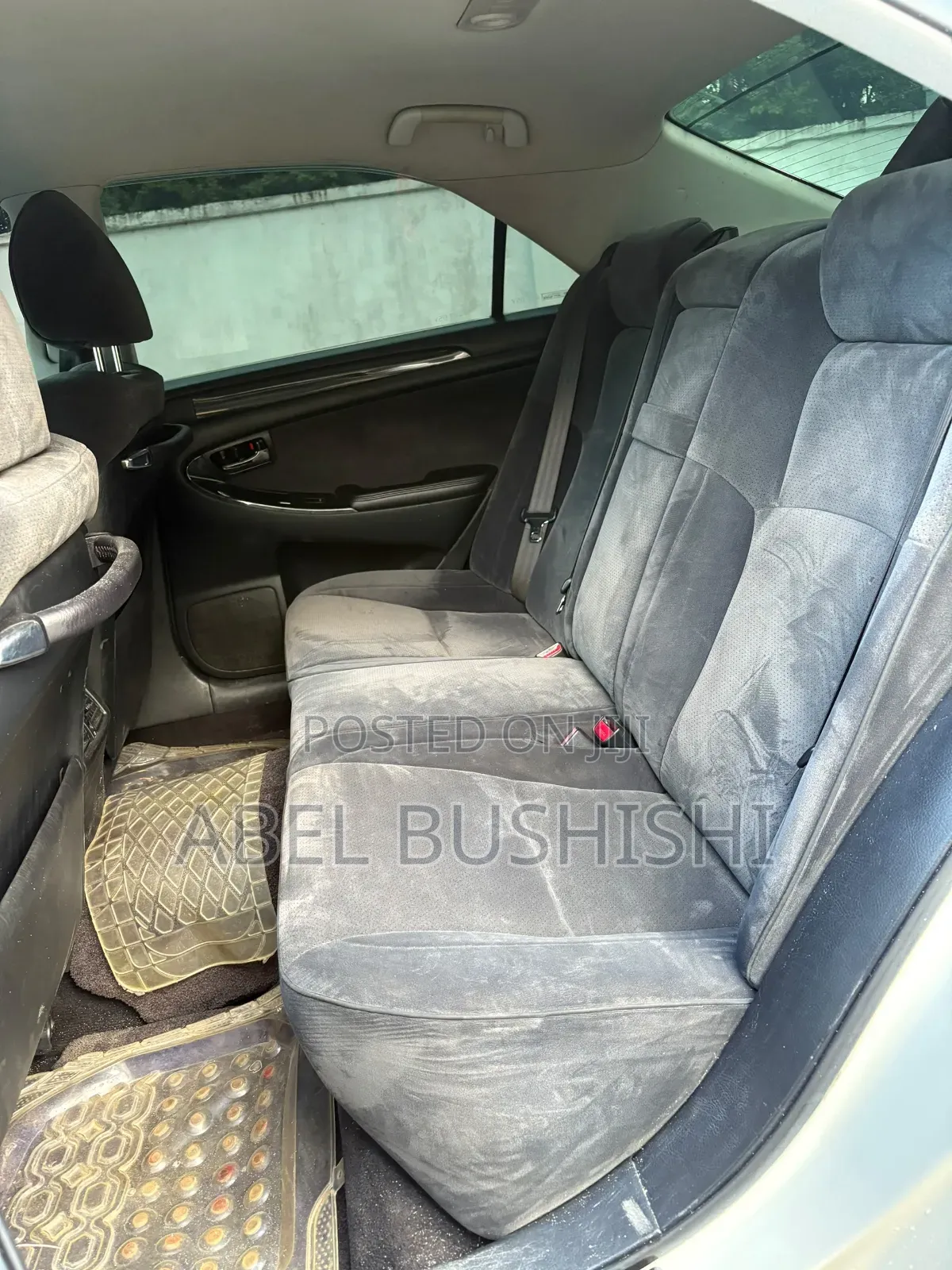 Toyota Crown 2012 White