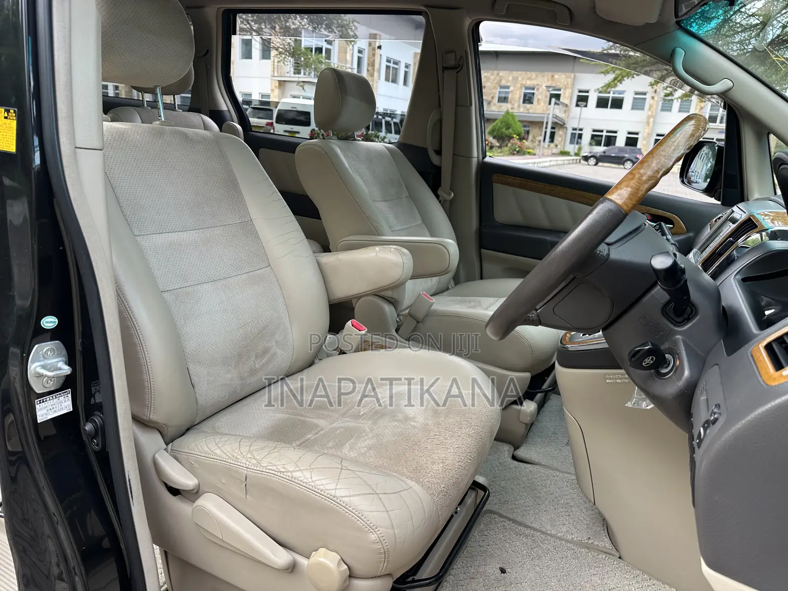 Toyota Alphard 2.4 Petrol FWD 2007 Black