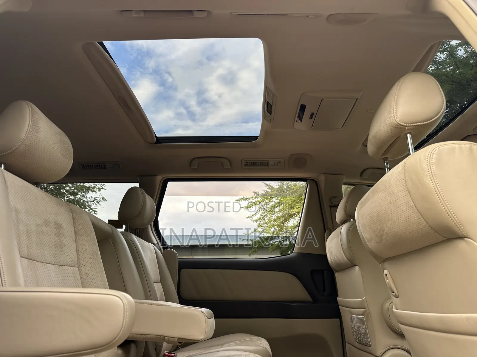 Toyota Alphard 2.4 Petrol FWD 2007 Black