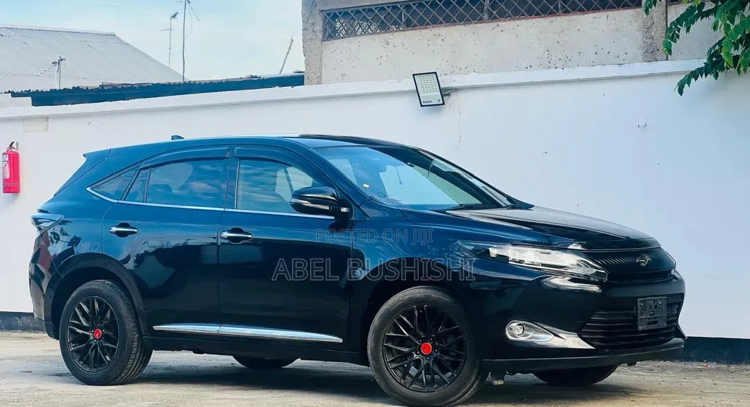 Toyota Harrier 2.5 Hybrid GR Sport 2019 Black