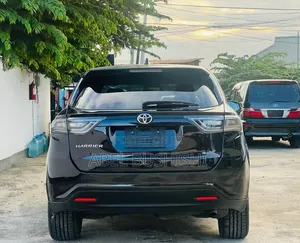 Toyota Harrier 2.5 Hybrid GR Sport 2019 Black