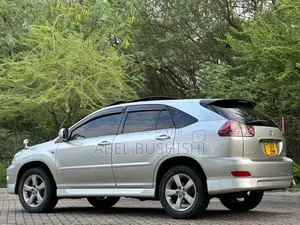 Toyota Harrier 3.3 Hybrid 4WD 2013 Silver