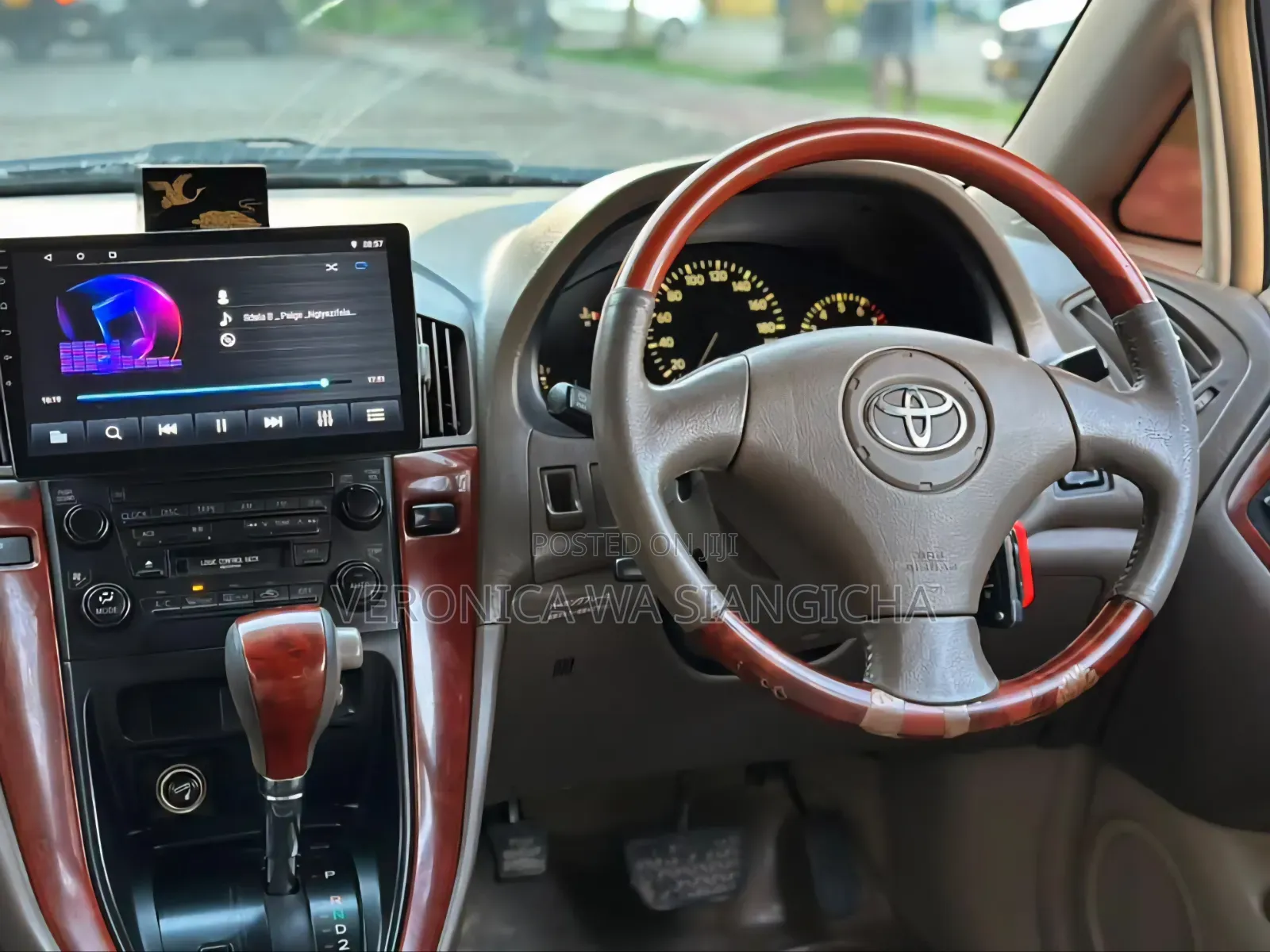 Toyota Harrier 2004 Silver