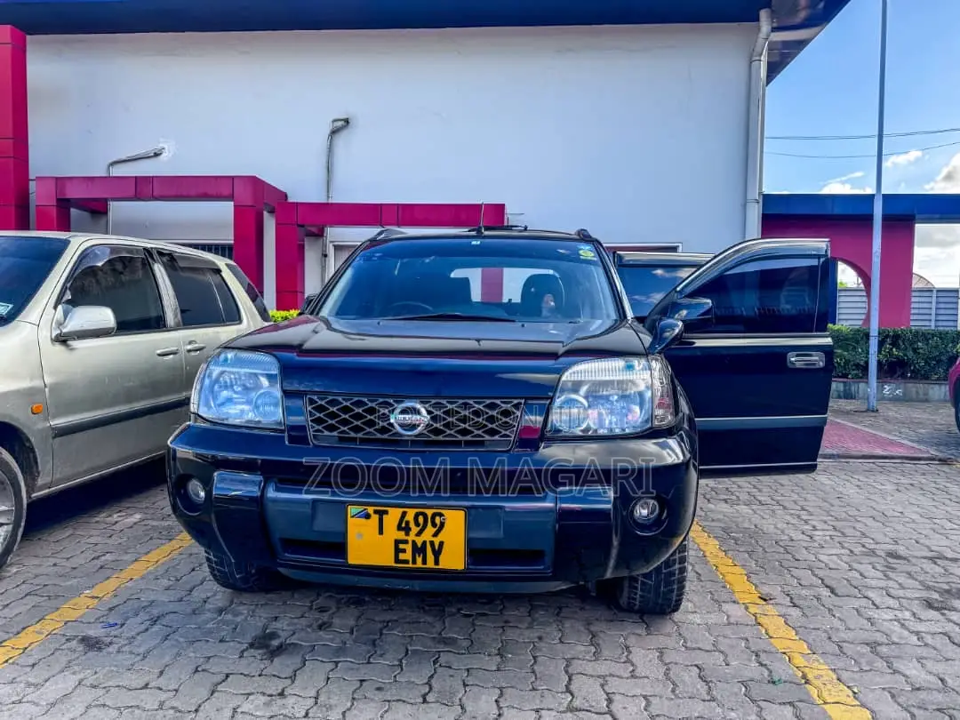 Nissan X-Trail 2005 Black