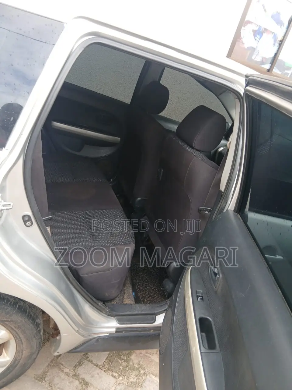 Toyota IST 2003 Silver