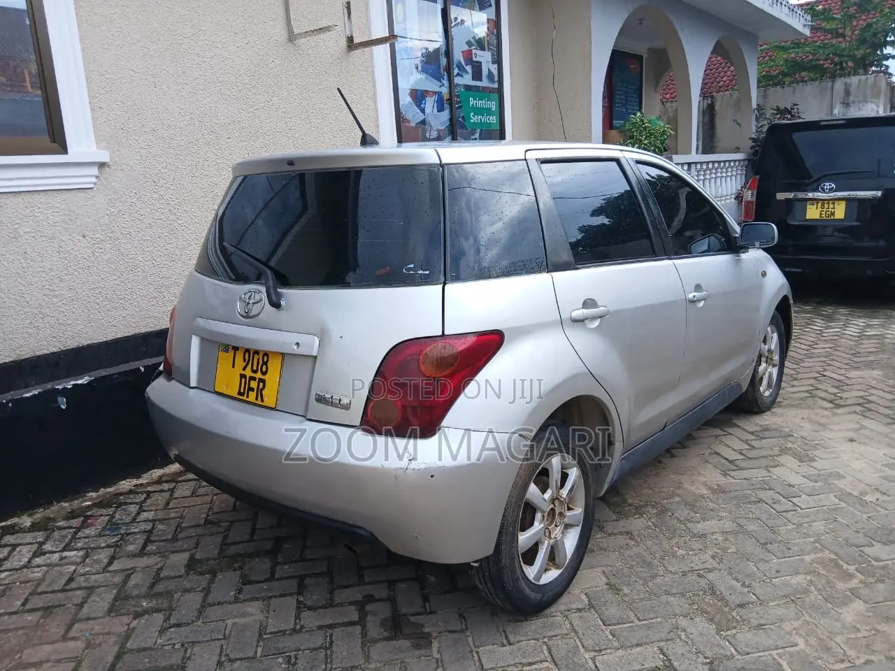 Toyota IST 2003 Silver