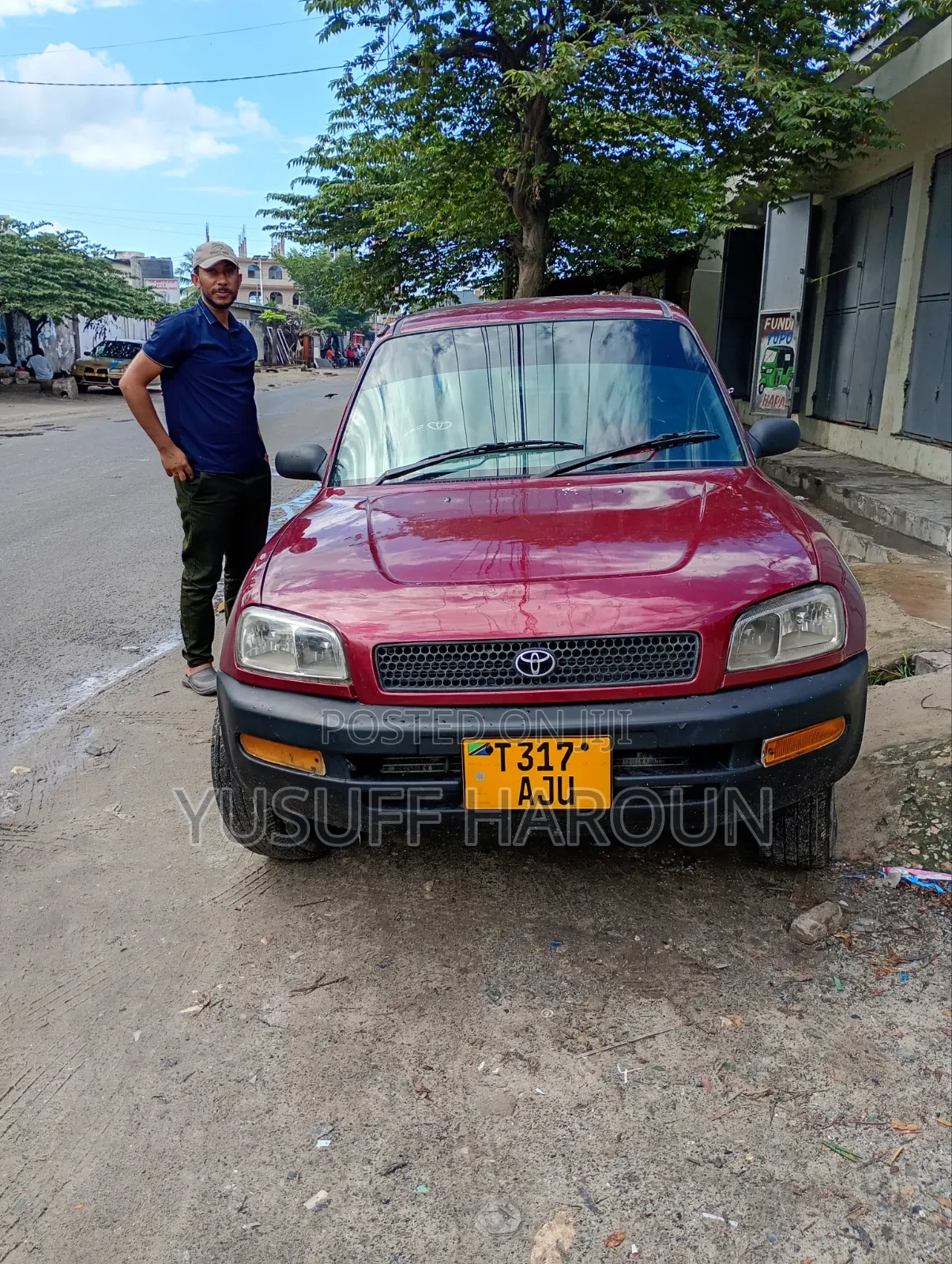 Toyota RAV4 1999 Red