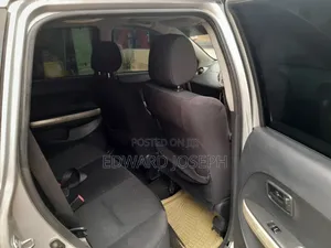 Toyota IST 2005 Silver