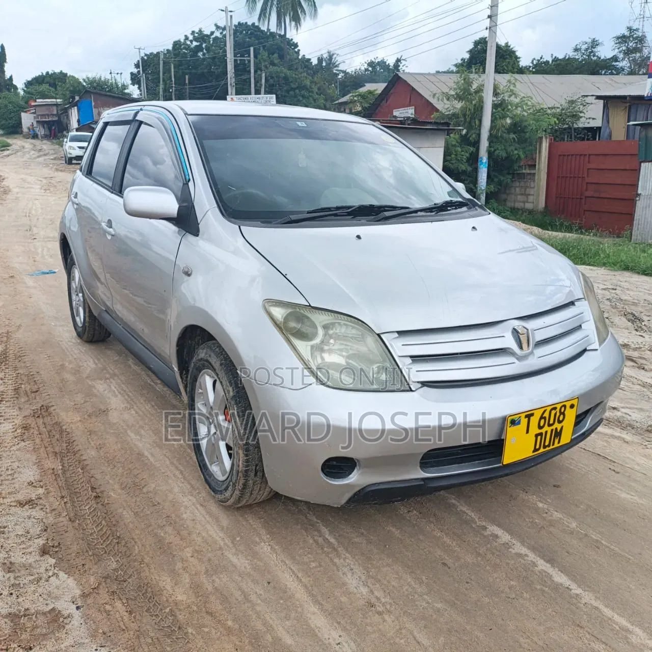 Toyota IST 2005 Silver