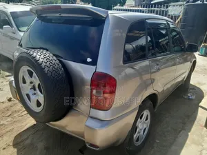 Toyota RAV4 Automatic 2003 Gray