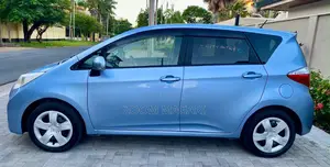 Toyota Ractis 2013 Blue