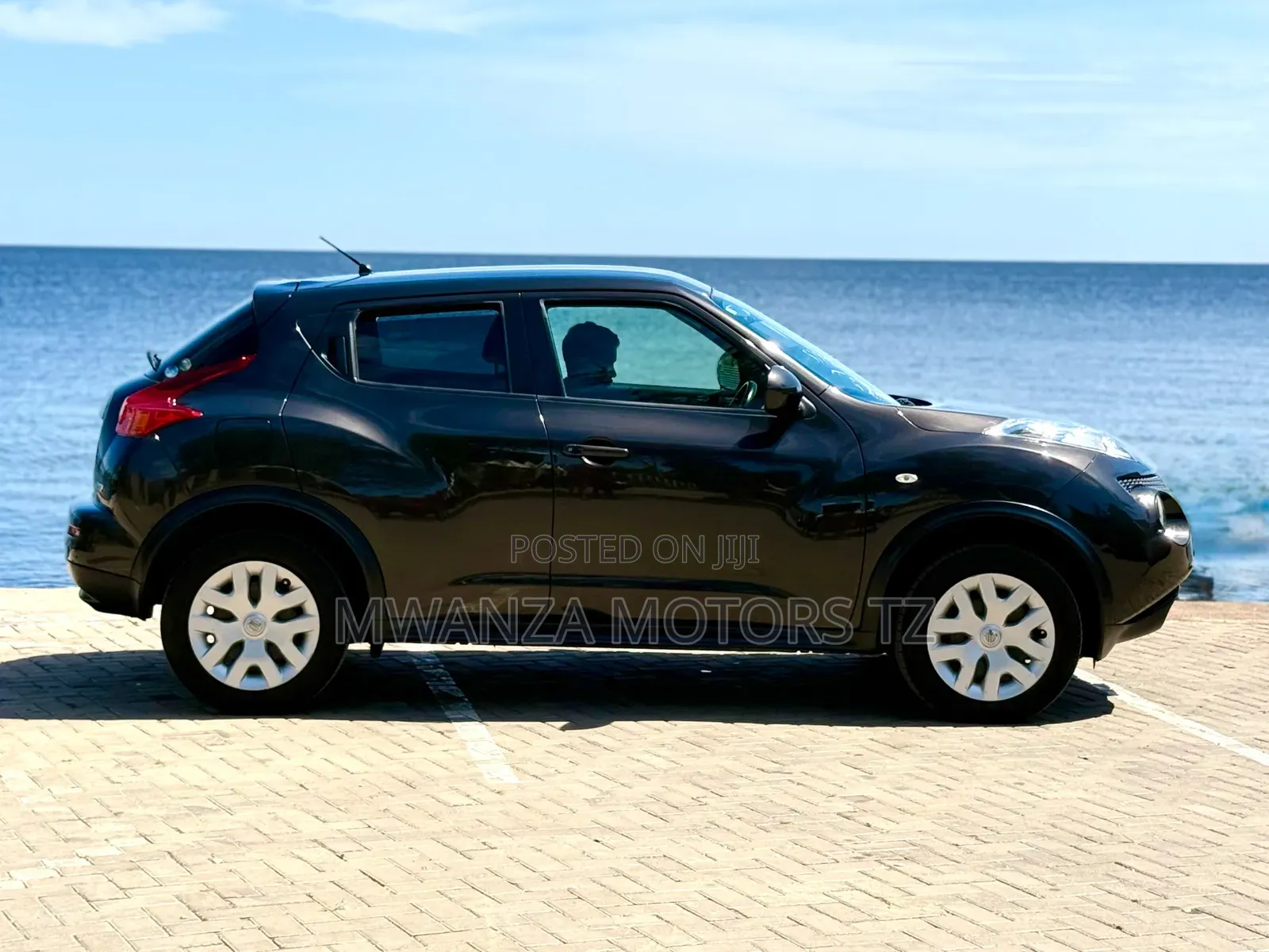 Nissan Juke 2011 Black