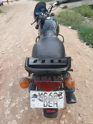 New Bajaj Boxer 125 2025 Black