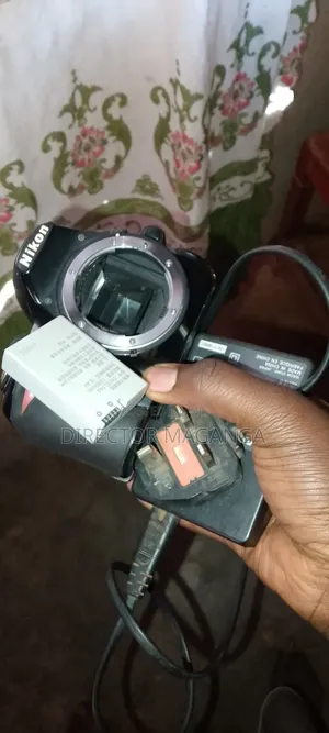 Body Nikon 3100 Used 150000
