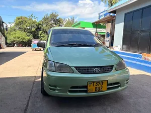 Toyota Corolla Spacio 1.5 V 2003 Gold