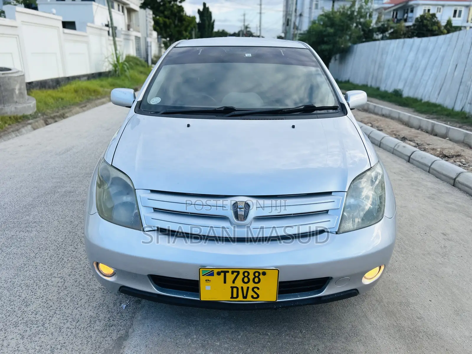 Toyota IST 2006 Silver