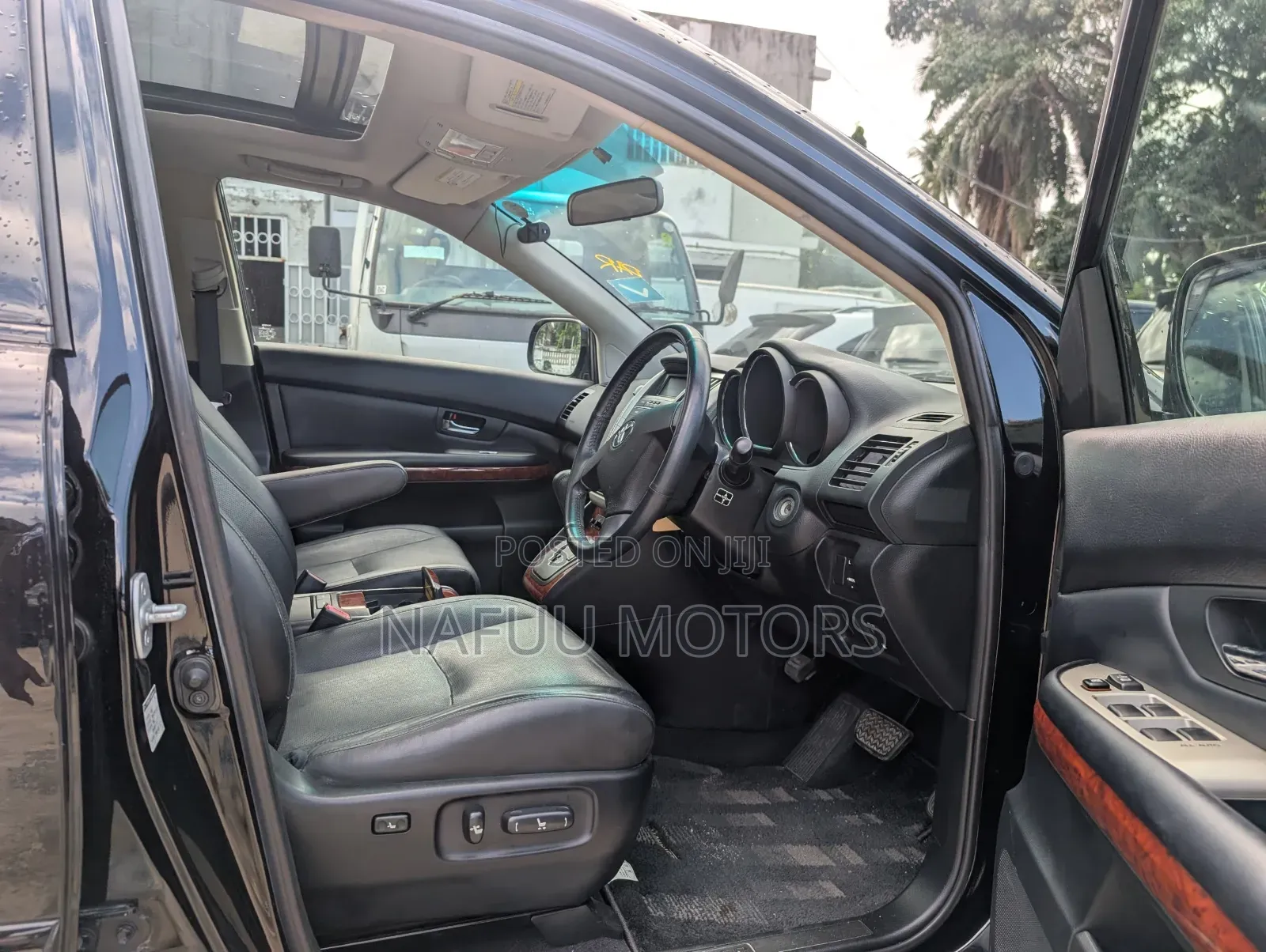 Toyota Harrier 240G 2009 Black