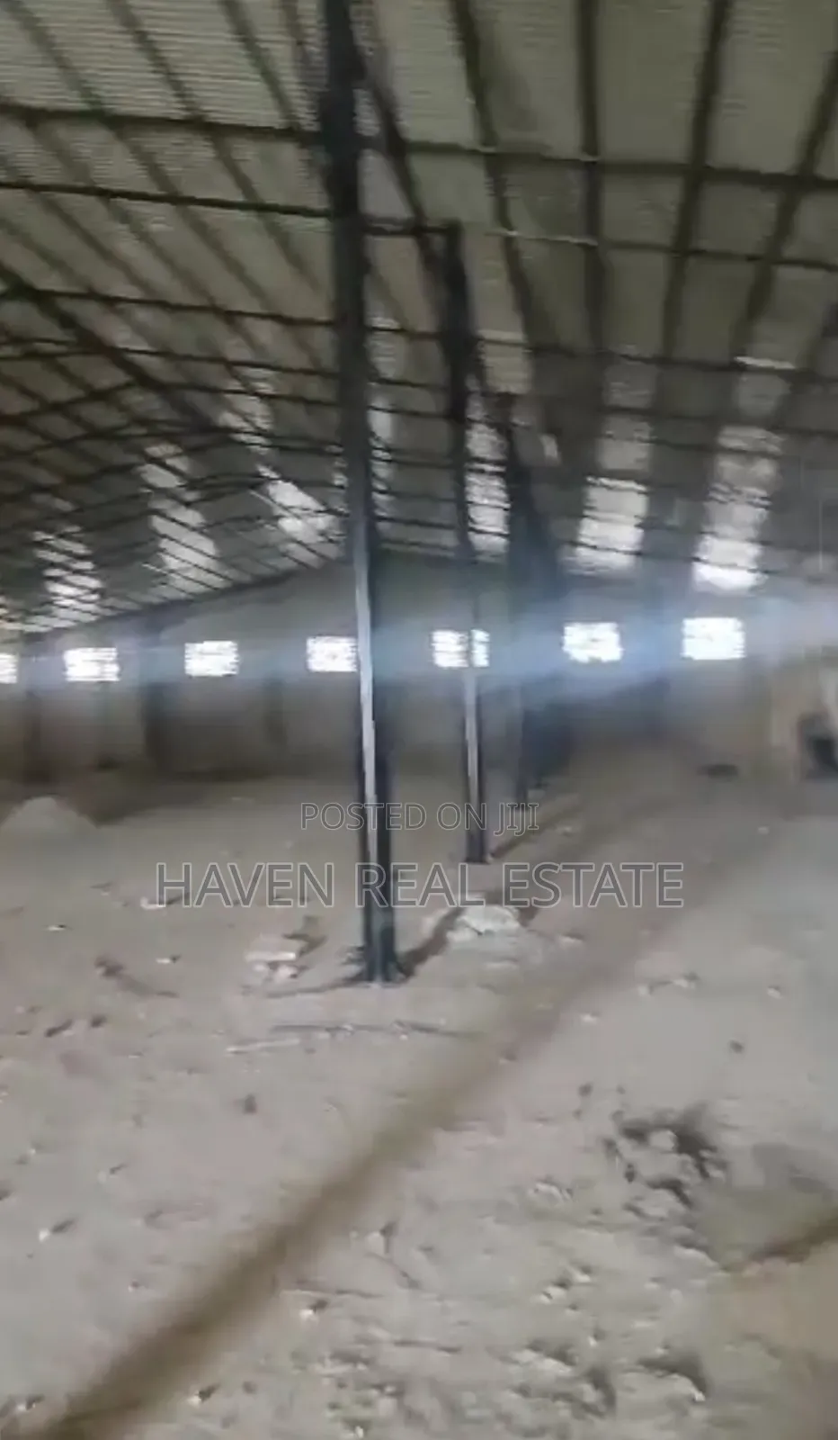 Godown for Rent at Changombe